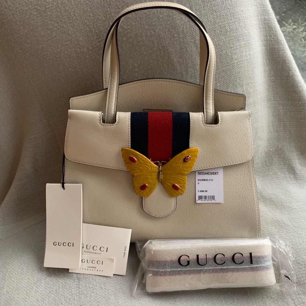 Available For Trade:NWT Gucci Linea Top Handle Bag